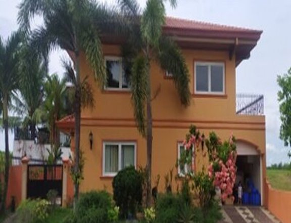 Single Detached House and Lot in Versailles Alabang