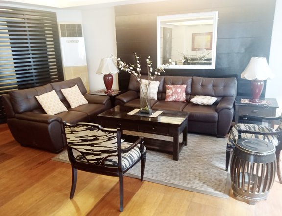 3BR UNIT for LEASE at Penhurst Parkplace