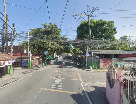 FOR SALE  420 SQ M LOT WITH IMPROVEMENT  ALONG MENDEZ RD, BRGY. BAESA, PROJ.8,QUEZON CITY