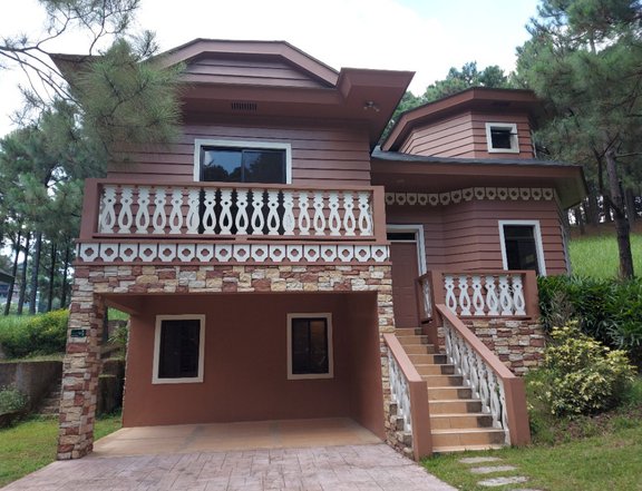 Single Attached House For Sale in  Crosswinds, Tagaytay Cavite