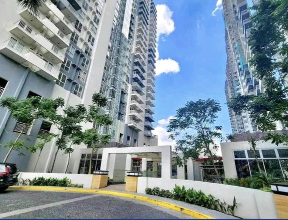 Discounted 56.00 sqm 2-bedroom Condo Rent-to-own in Pasig Metro Manila