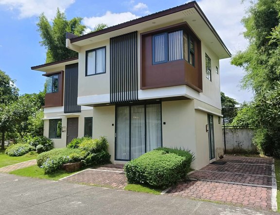 2-Storey House for Sale in Minami Residences