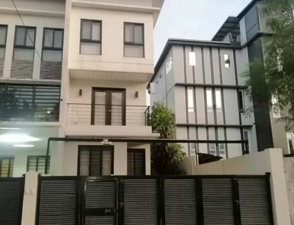 AFPOVAI Taguig 3 Bedroom, 3 Floors, House for Rent