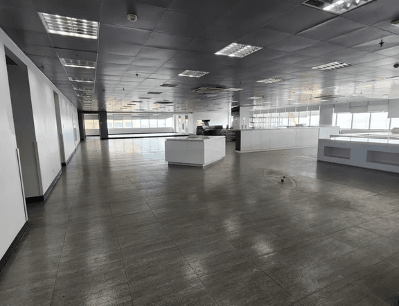 Semi Fitted Office Space for Lease in Alabang Muntinlupa City