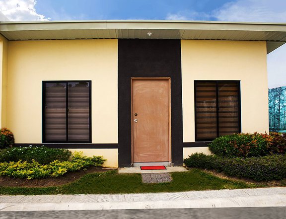 2 Bedroom House and Lot with Parking Lot in Urdaneta, Pangasinan