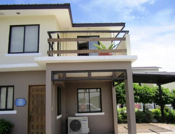 ALICE 3  Bedroom 1  Toilet/bath 40sqm  Floor Area 40sqm  Lot Area