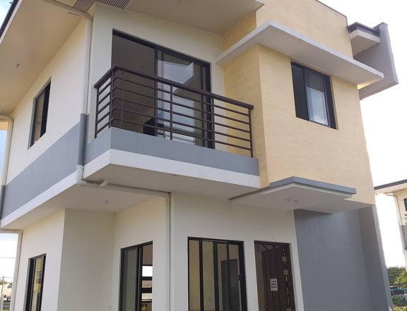 3 BR Ready for Occupancy House and Lot for Sale in Sta. Rosa Laguna