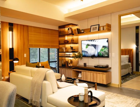 2 BEDROOM CONDO WITH PARKING IN AYALA CENTER CEBU FOR SALE
