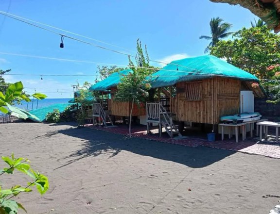 Pre-Owned 750 sqm Beach Property For Sale in San Juan Batangas