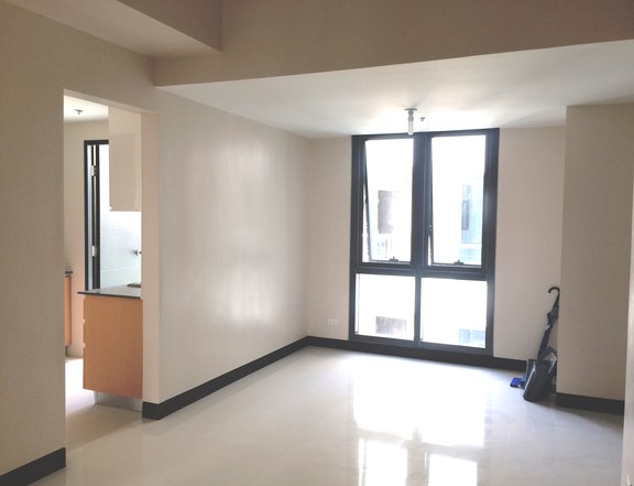 2 Bedroom Condominium Unit For Sale in Makati