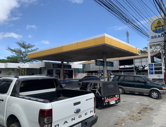 Selling gas station along binan national hiway