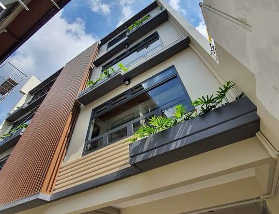 4 Storey Townhouse for Sale in Mandaluyong City