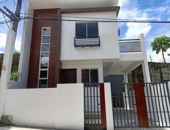 3-bedroom Single Attached House For Sale in Angono Rizal