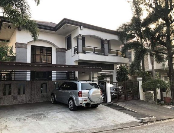 Vista Real Classica Two story single detached house
