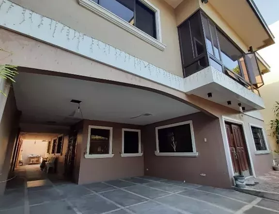 8-Bedroom Single Detached House For Sale in Quezon City / QC