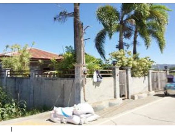 FORECLOSED PROPERTY IN 1382 SQM HOUSE AND LOT Santa Maria Ilocos Sur
