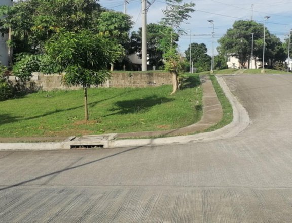 118 sq.m. Residential Lot for Sale in Nostalji Enclave, Paliparan I, Dasmarinas City, Cavite