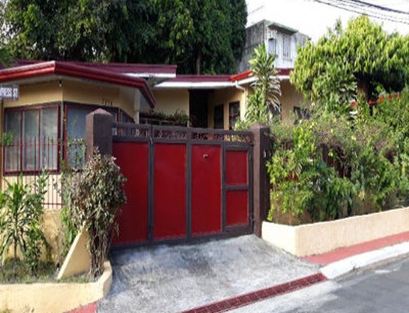 Pre-Owned Cor House and Lot 415 sq.m @ MGV PH1 Paranaque City