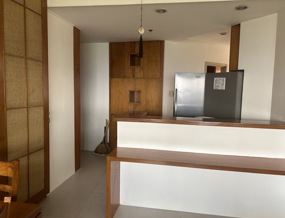 For Lease: Icon Residences BGC 2Br Unit With Manila Golf View