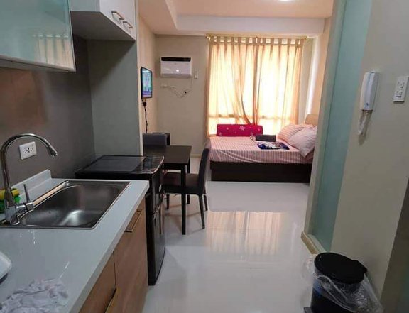 Fully furnished Studio Unit for Rent at Sunshine 100 Mandaluyong City