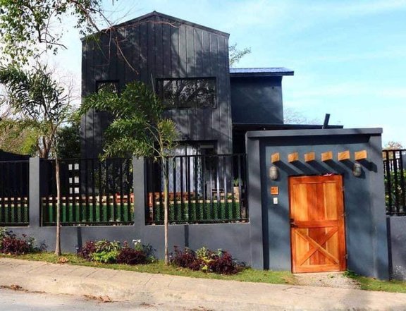 Operational Airbnbd House and Lot For sale - Los banos, Laguna
