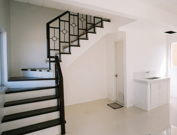 2 BR PRE SELLING IN SILANG CAVITE NEAR CALAX EXIT