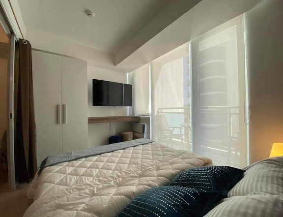 1BR Condo Azure Urban Resorts