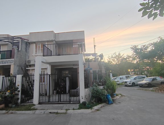 Pre-owned 3 Bedroom Townhouse For Sale in Lancaster New City General Trias Cavite