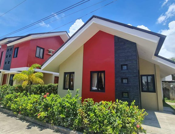 3-bedroom Single Attached House For Sale in Minglanilla Cebu