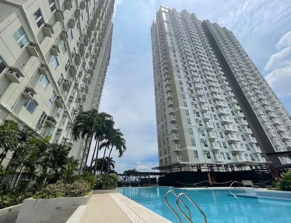 Ayala Condo For Sale in Cloverleaf Balintawak Quezon City