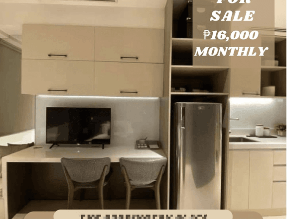 Semi-Furnished 35.64 sqm 1-bedroom Residential Condo Rent-to-own in Mandaluyong