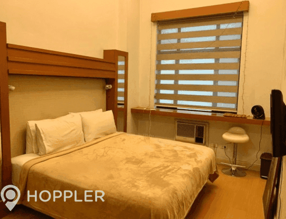 1BR Condo for Rent in Forbeswood Heights, BGC, Taguig - RR2508181