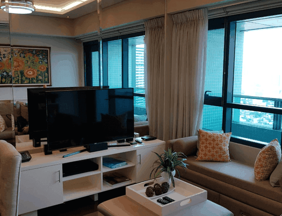 1BR Condo for Sale in Edades Tower and Garden Villas, Makati RS4411981