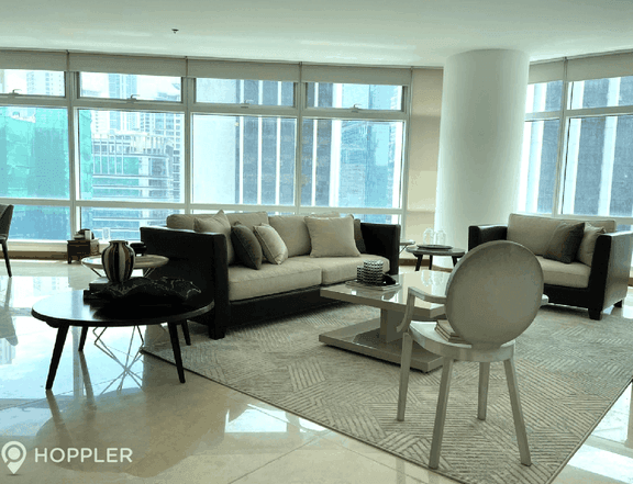 3BR Condo for Sale in Two Roxas Triangle, Makati - RS4521381