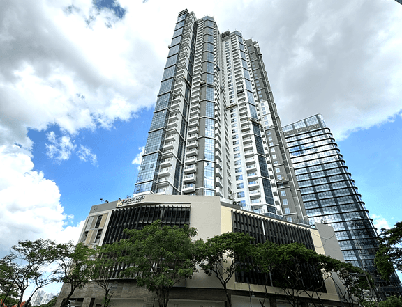 For Sale: Studio Unit in BGC Taguig - Uptown Arts Residences near St Luke's Medical