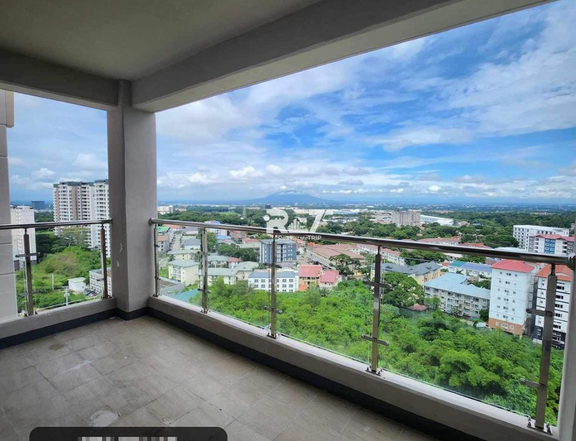 UNFURNISHED CONDO FOR RENT