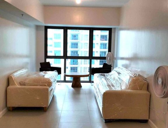 57 sqm Corner Unit Condo for Rent in Makati City at Callisto Tower