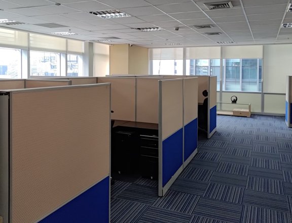 For Lease: Office Units in One World Place, BGC