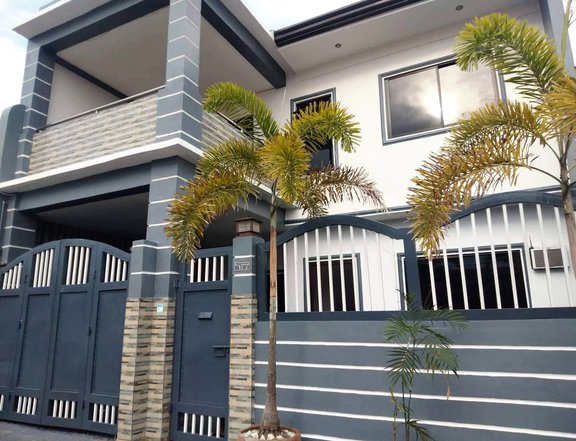 2 Storey 4-bedroom Single Attached House For Sale in Angeles Pampanga