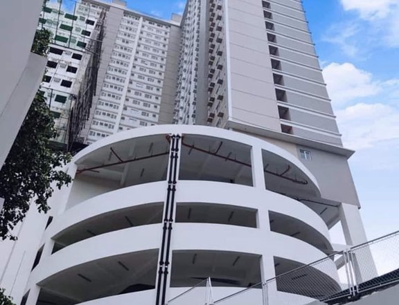 Rfo bi-level 119.82 sqm rent to own residential condo near Ubelt lrt2 v.mapa station sm sta.mesa