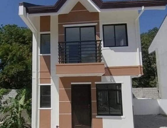CAPITOL PARK HOMES Near FT Mall/SM Fairview  Pre selling