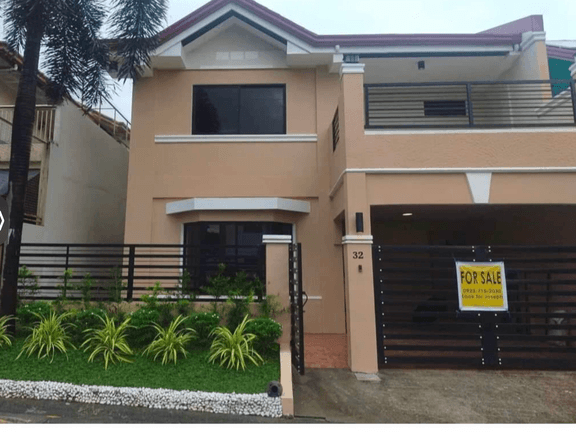 4-bedrooms,3 bathrooms single detached house for sale in Antipolo.