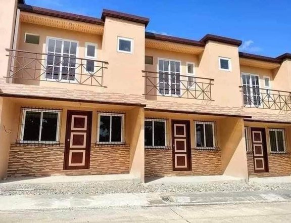 Ready for Occupancy 4-bedroom Townhouse For Sale in Sacsac Consolacion Cebu