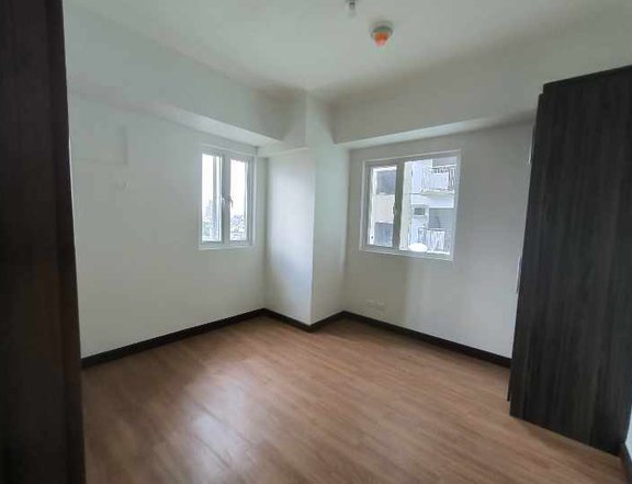 condo in pasay two bedrooms near LRT Gil Puyat Station