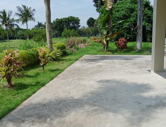 3BR House & Lot for RENT w/ Country Club amenities in Silang-Tagaytay