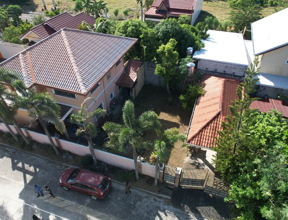 4 BEDROOM SINGLE DETACHED HOUSE in Dasmarinas Cavite