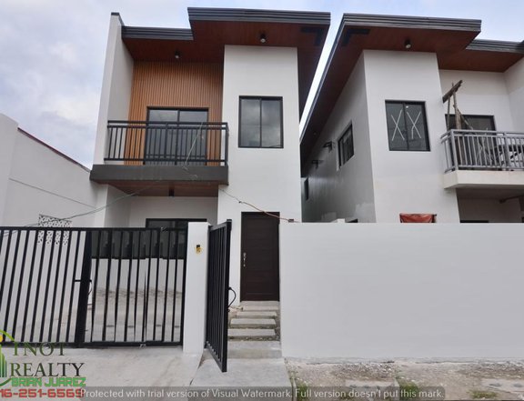 3 Bedrooms Single Attached House and Lot near SM South Mall Las Piñas
