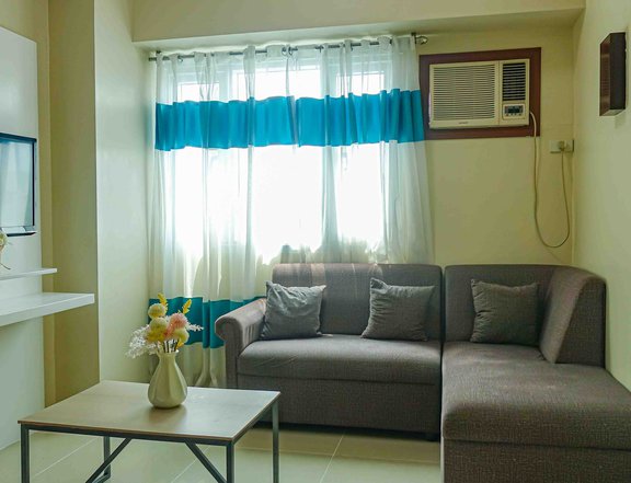 For Rent 1-bedroom 42 sqm Residential Condo in Makati  [TB2615.16]