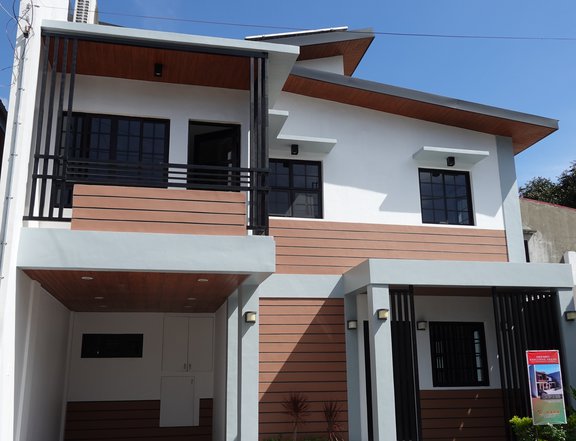 C3U2 Deparo Executive Villas Caloocan 4-bedroom Single Attached House 160 sqm For Sale