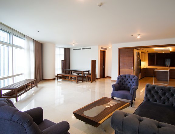 3-Bedroom Premier condo for Sale in Two Roxas Triangle